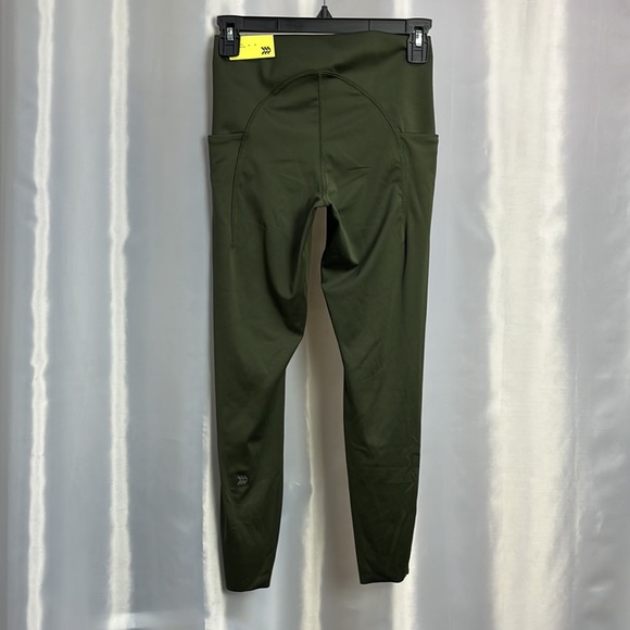 All in motion, high rise, leggings - Picture 2 of 9